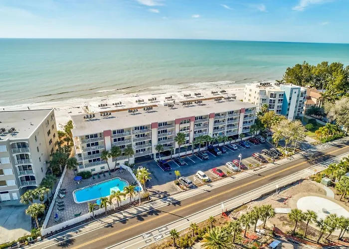 Escape To Oasis! Family Friendly, Updated Beachside With Heated Pool! Apartment *