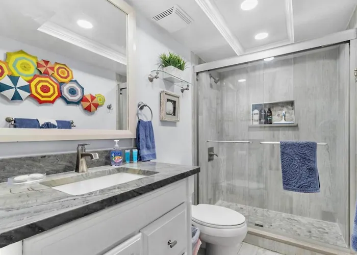 Escape To Oasis! Family Friendly, Updated Beachside With Heated Pool! *